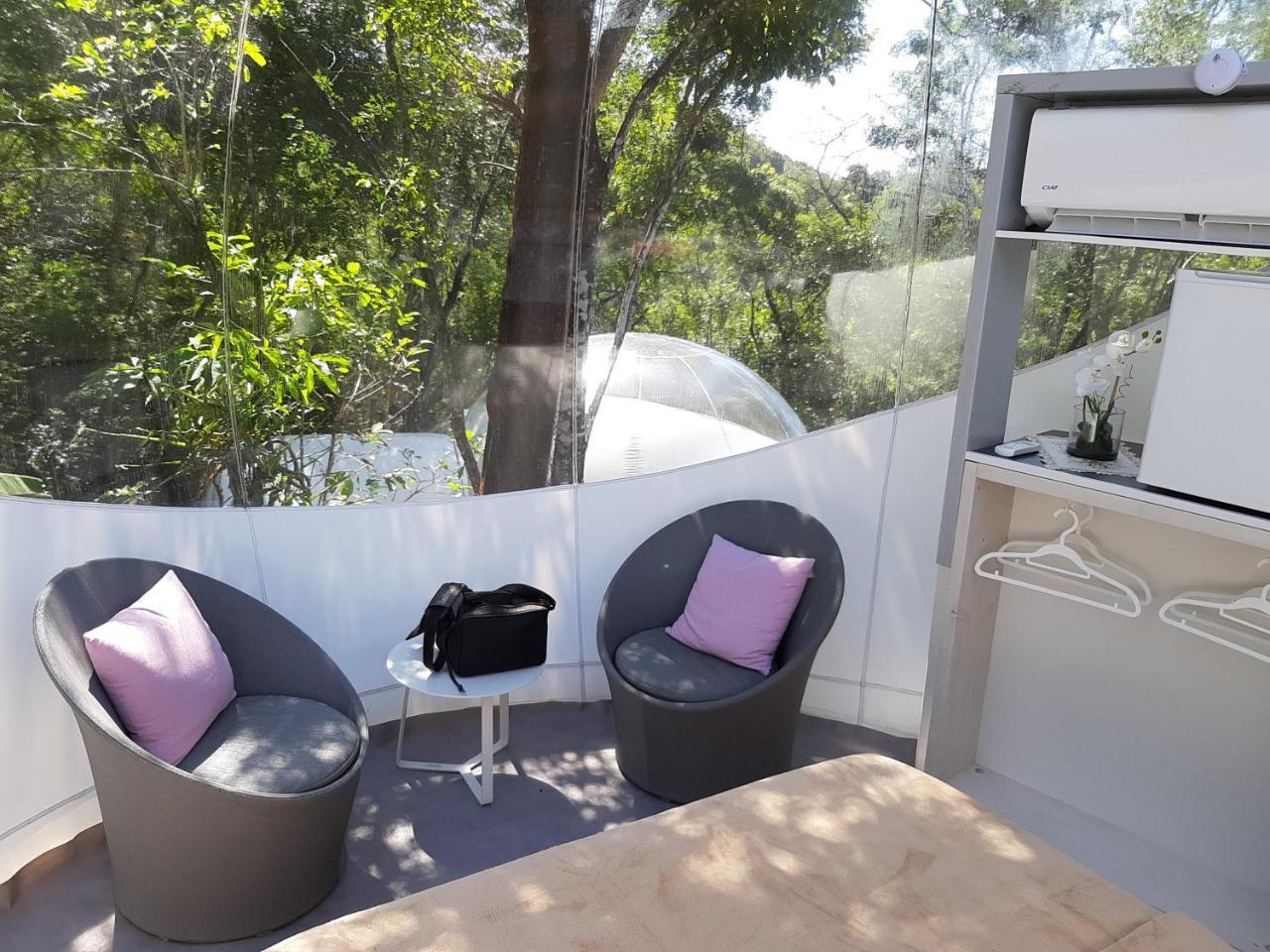 Maisons Bulles Deluxe Otel Bouillante Dış mekan fotoğraf
